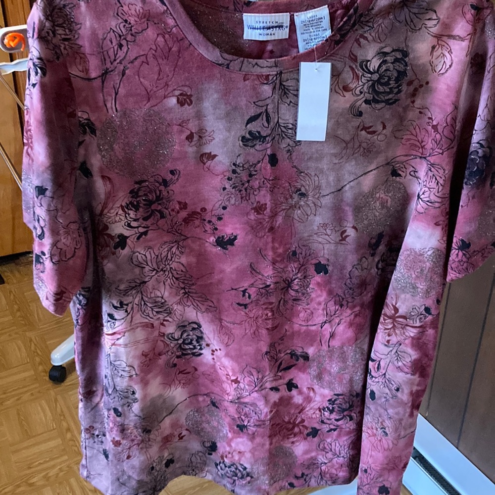 Short sleeve Tye dye shirt with glitter design